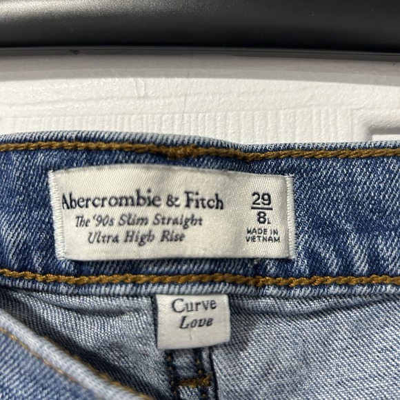 Abercrombie & Fitch Denim - Abercrombie and Fitch Curve Love The 90s Slim Straight High Rise Jeans Sz 29/8L